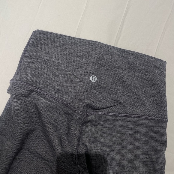 Lululemon align size 4 25” - Picture 3 of 6